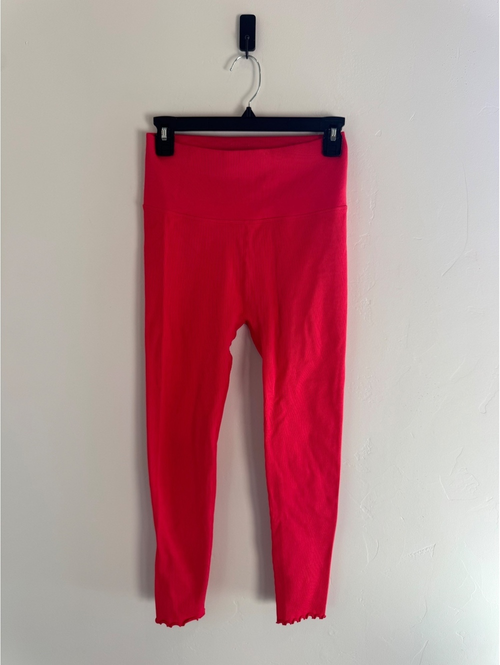 Spiritual Gangster Women’s M/L Pink Ribbed High Rise Leggings Lettuce Hem